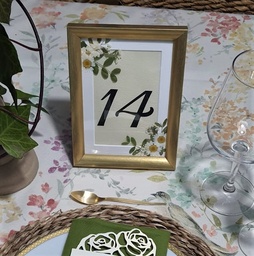 MARCO DORADO CON FLORES PRENSADAS